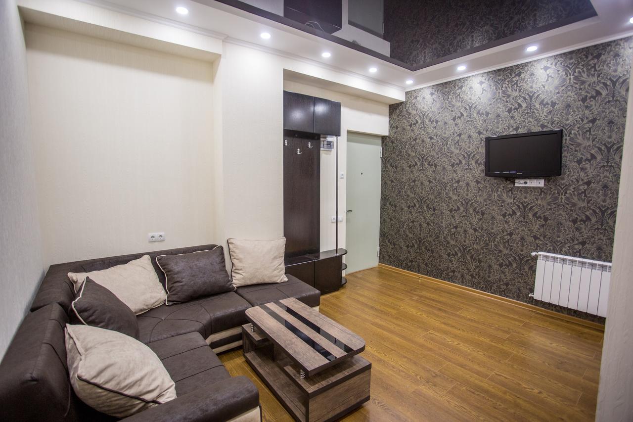 Spacious 2 Bedroom Apartment Tbilisi Exteriör bild